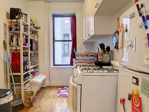 5th image of 507 W 169th St APT 53