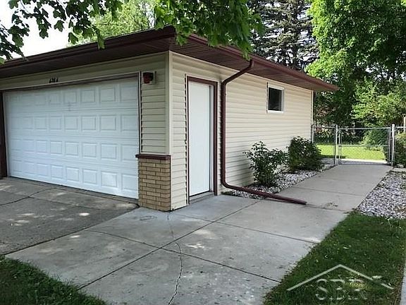 4th image of 6266 Thistle Dr