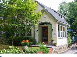 432 Saint Davids Ave, Wayne, PA 19087