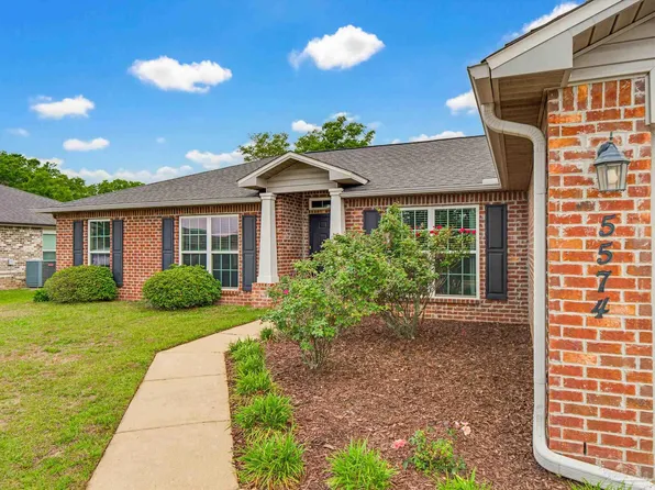 5574 Mill Race Cir, Pace, FL 32571