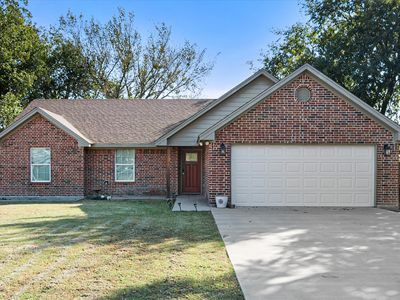 205 S Hitt St, Boyd, TX, 76023