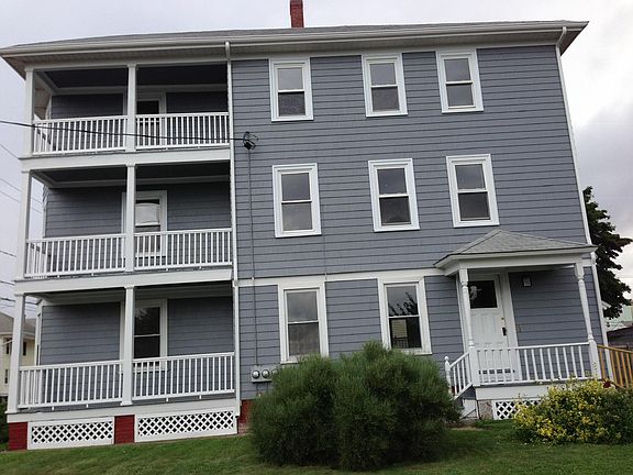 2nd image of 39 Cottage St Floor 3