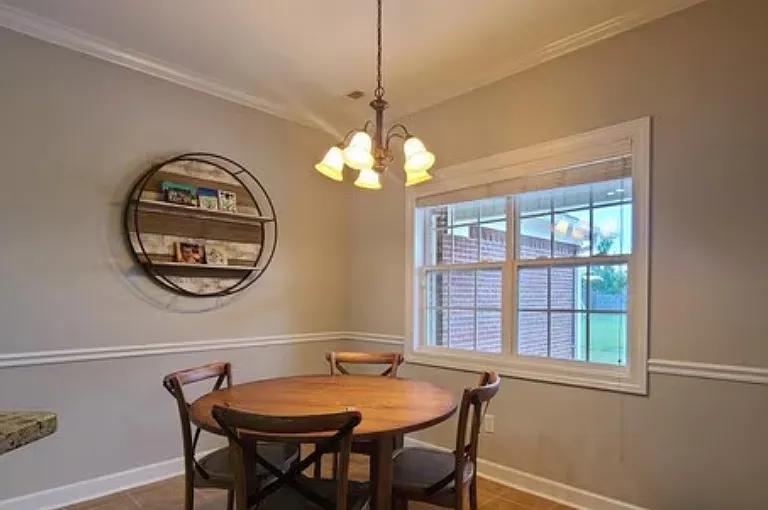 110 Beerli Dr — Photo 9