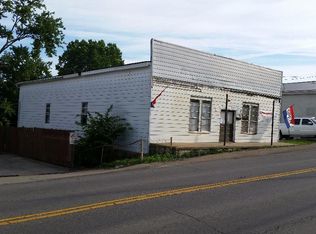 2704 Main St, Hurricane, WV 25526