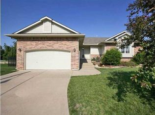1841 N Lark Cir, Wichita, KS 67212