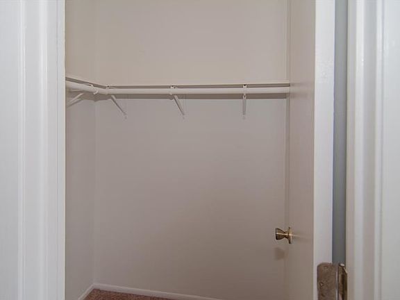 5th image of 2130 Martingale Pl