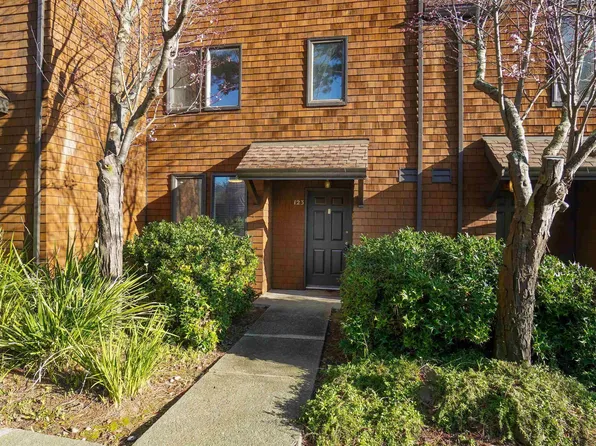 123 Buckelew St, Sausalito, CA 94965