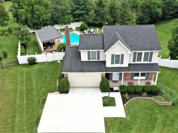 10572 Farm Hill Ct, Cincinnati, OH 45231
