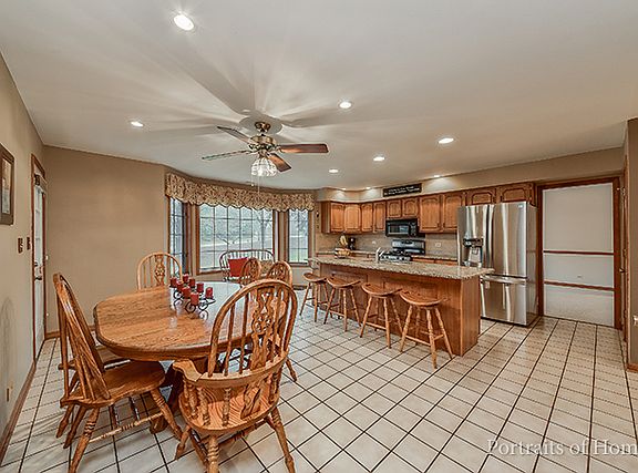 5th image of 2360 Alder Ct