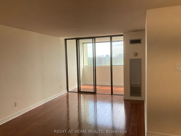 133 Torresdale Ave #1601 — Photo 5