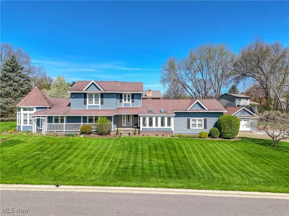 6091 Lakewood St NW, Canton, OH 44718