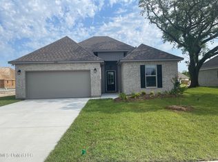 14424 Eliza Dr, Vancleave, MS 39565