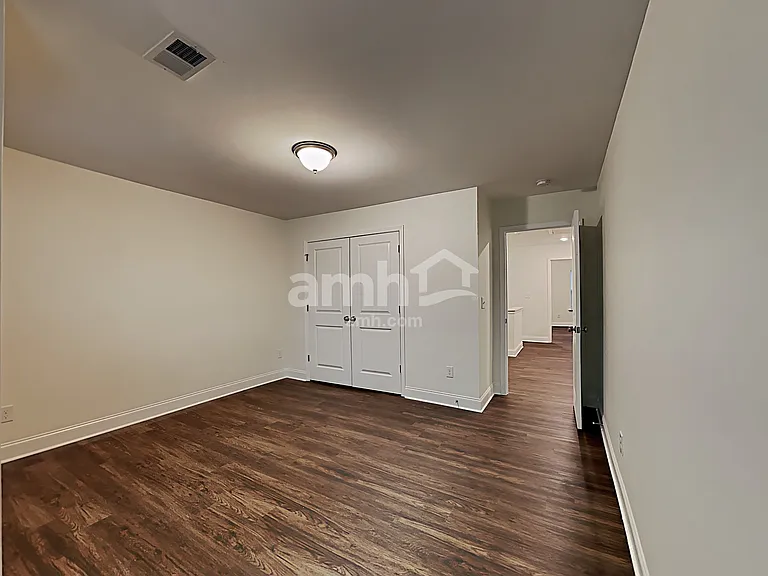 661 Woodall Rd — Photo 14