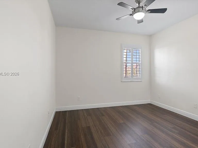 8610 Lakeside Bnd — Photo 38