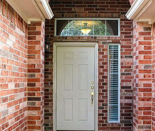 3rd image of 8323 Wahl Manor Ct