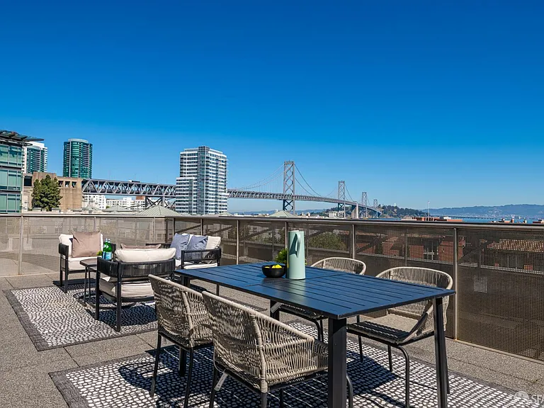 219 Brannan St #5G — Photo 37
