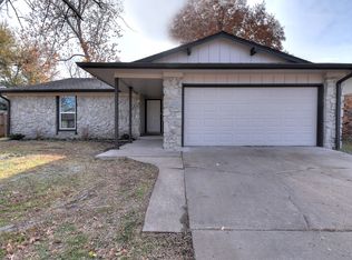 11768 E 63rd St S, Broken Arrow, OK 74012
