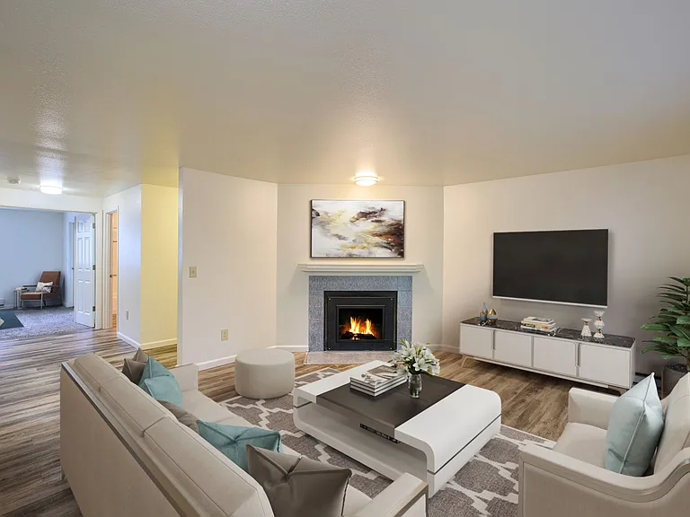 Campus Landing Apartments — Photo 9