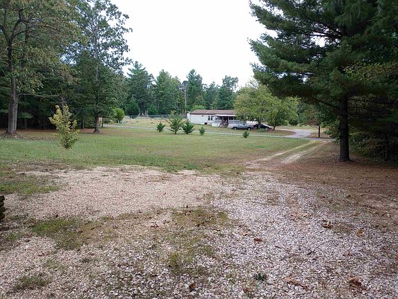 2nd image of 30 Laurel Dr