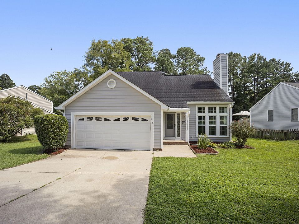 1st image of 117 Stanway Dr