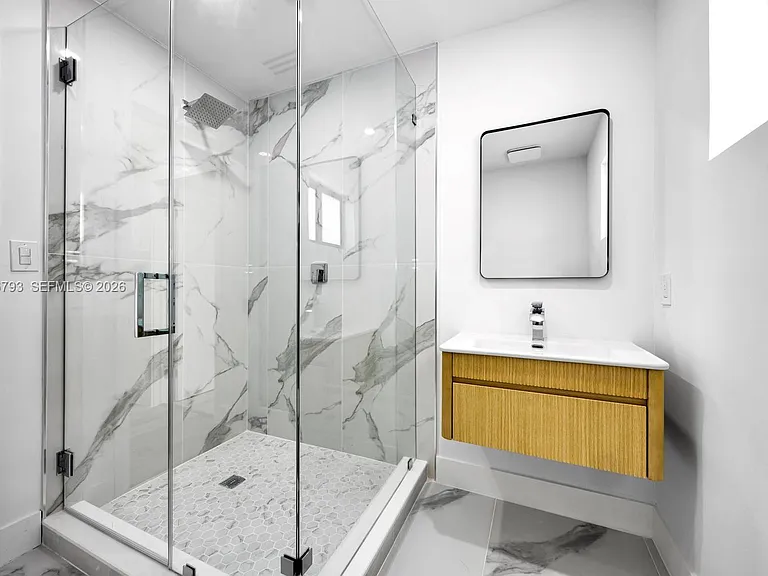 3050 SW 26th St #3050 — Photo 15