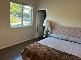 16592 Golden Bluff Loop, Riverside, CA 92503