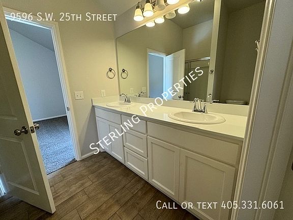 3rd image of 9596 SW 25th St