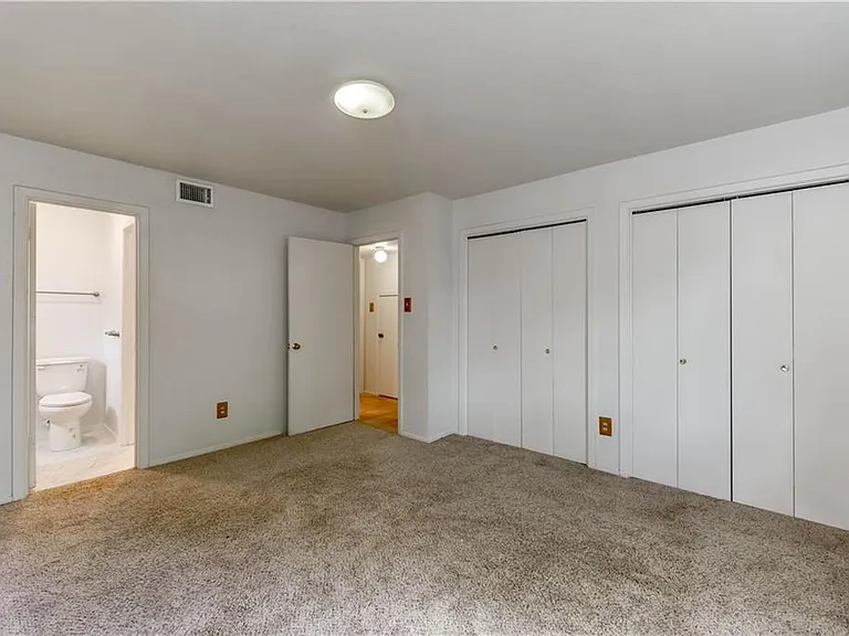 4200 Everest Ln — Photo 16