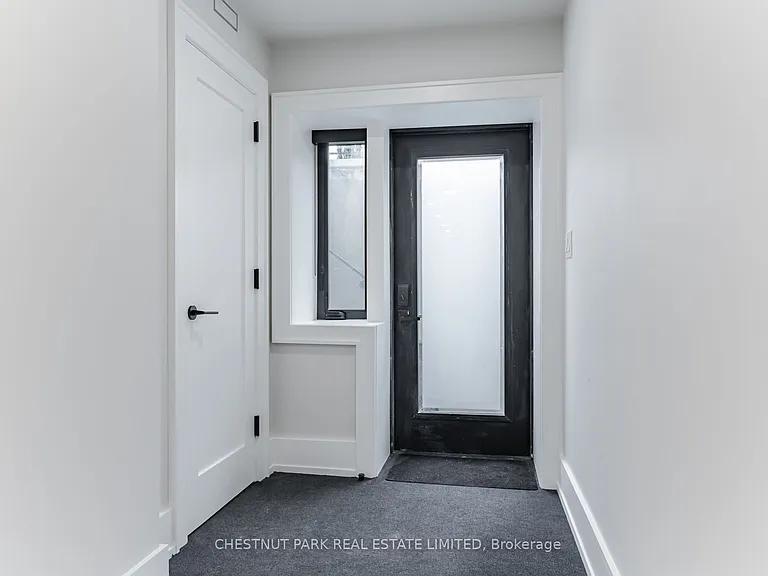 594 Concord Ave #LOWER — Photo 3