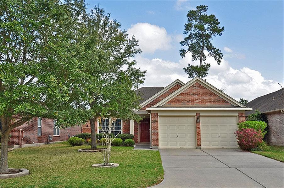 1st image of 26858 Manor Falls Dr