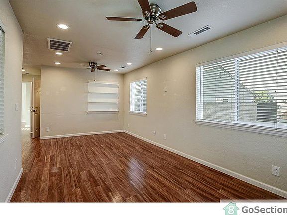 2nd image of 2828 Beecher Ct #2