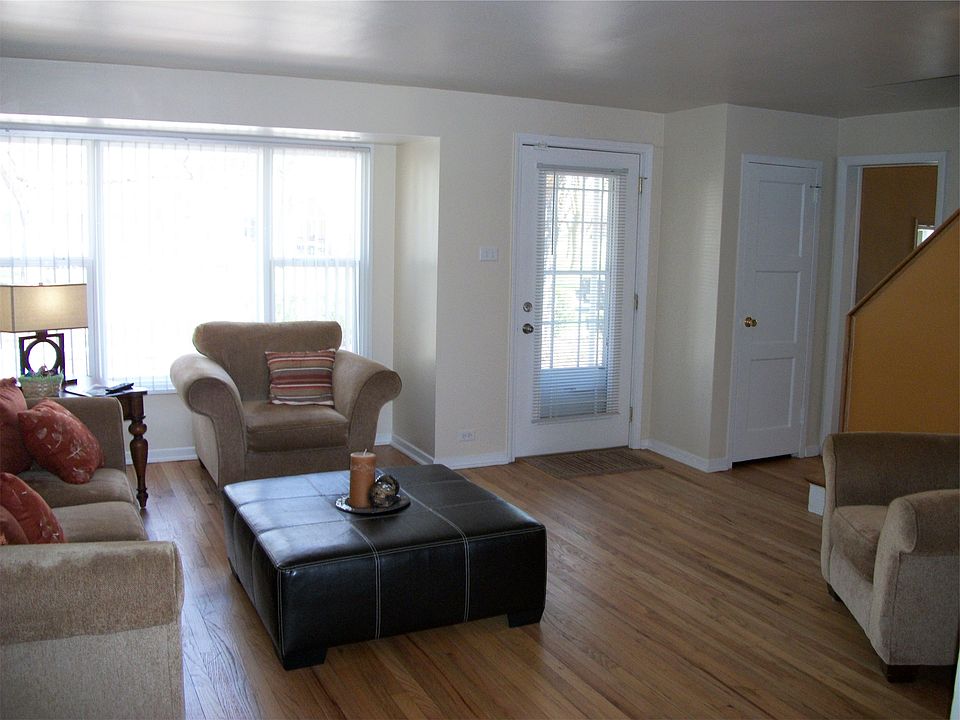 2nd image of 251 Forest Blvd