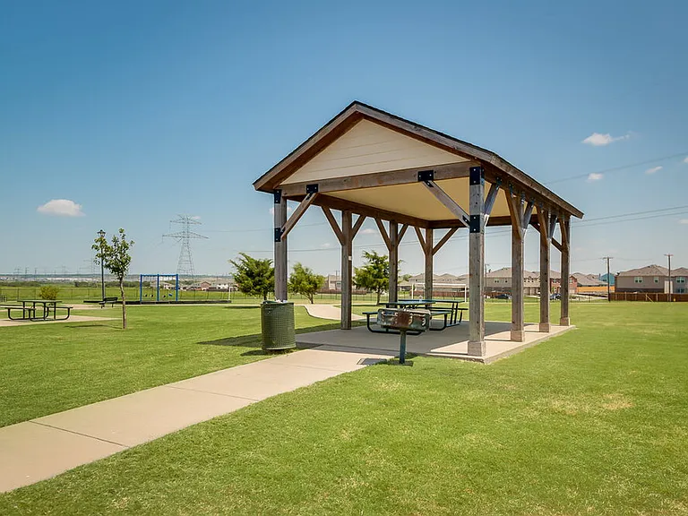 309 Julian Davis Dr — Photo 19