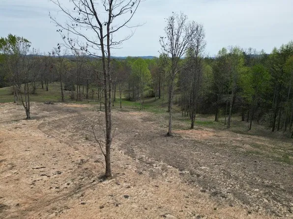 7777 Gibson Ln, Williamsburg, KY 40769