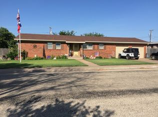 2216 45th St, Snyder, TX 79549
