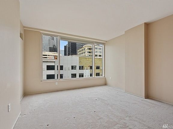 4th image of 177 107th Ave NE APT 1005
