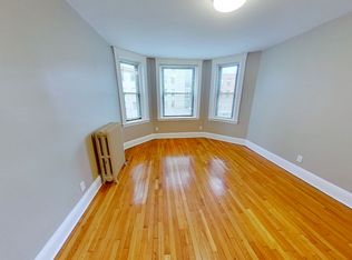 660 Huntington Ave APT 22, Boston, MA 02115