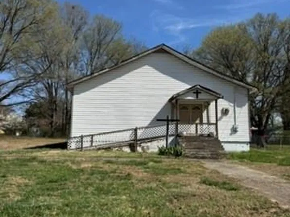 1319 7th St, Statesville, NC 28677