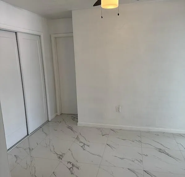 2285 NE 172nd St #12 — Photo 7