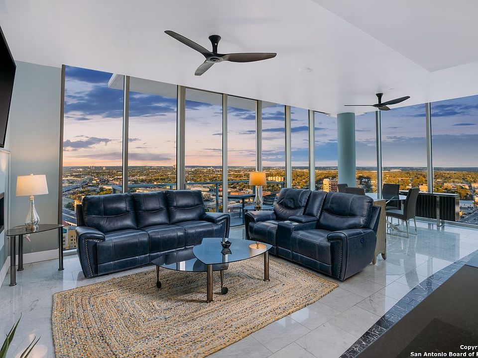 1st image of 610 E Market #2818