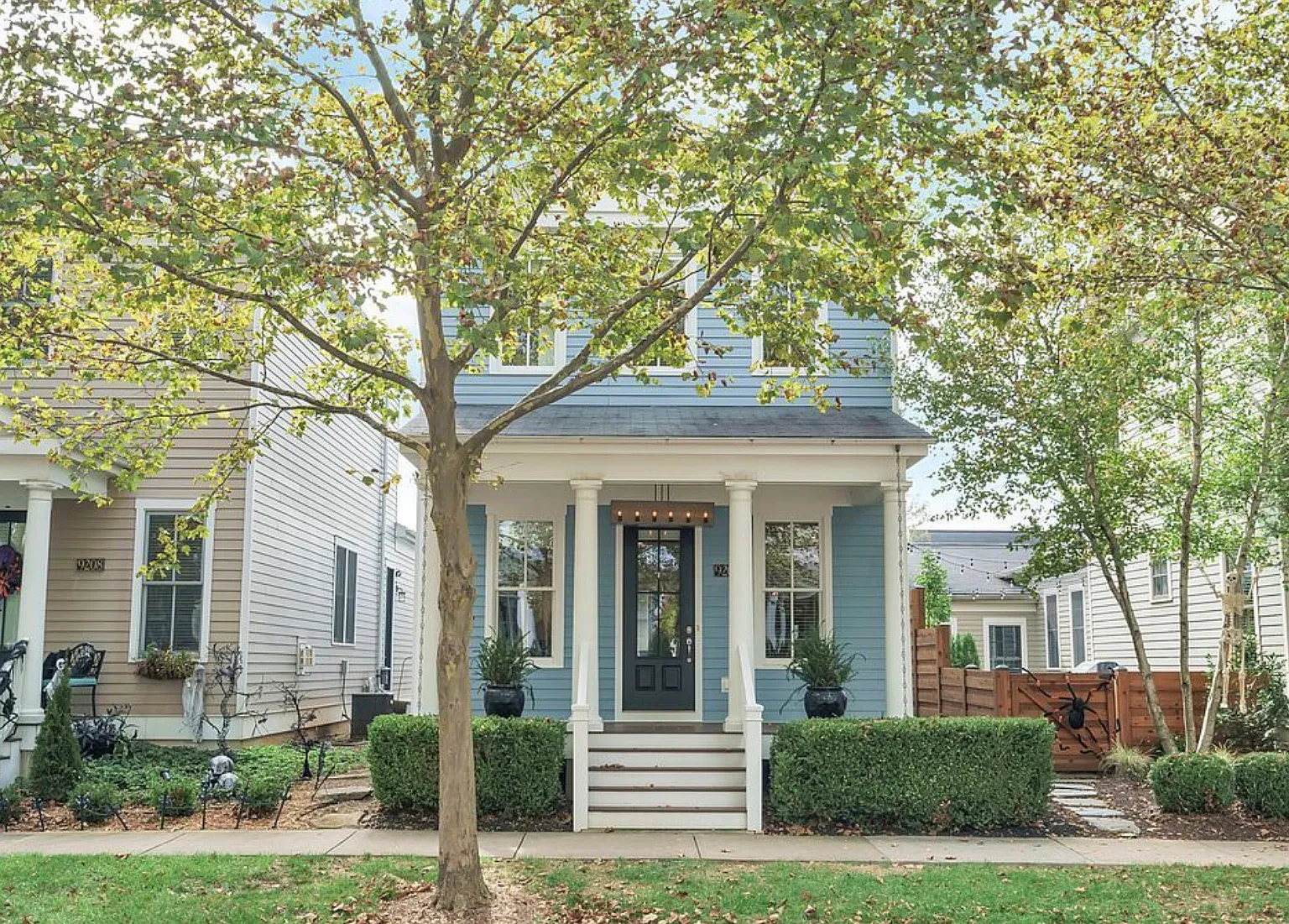 3 bed, 3.5 bath, 1799 sqft, $3,750 — Photo 1
