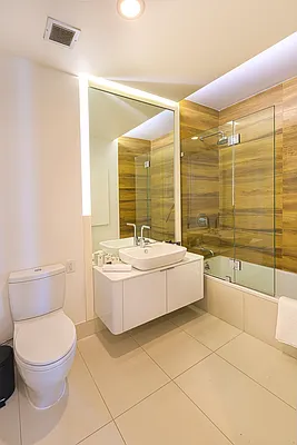 Rented by City View Living | media 11