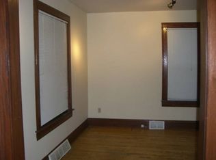 1233 N 33rd St, Milwaukee, WI