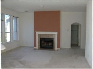 2929 Flower Hill Dr, Round Rock, TX 78664