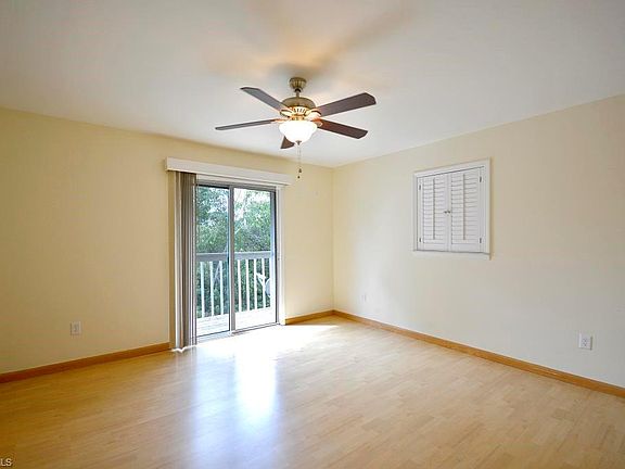 5th image of 4516 Lake Heather Cir