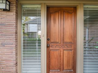 16719 39th Pl NE, Lake Forest Park, WA 98155
