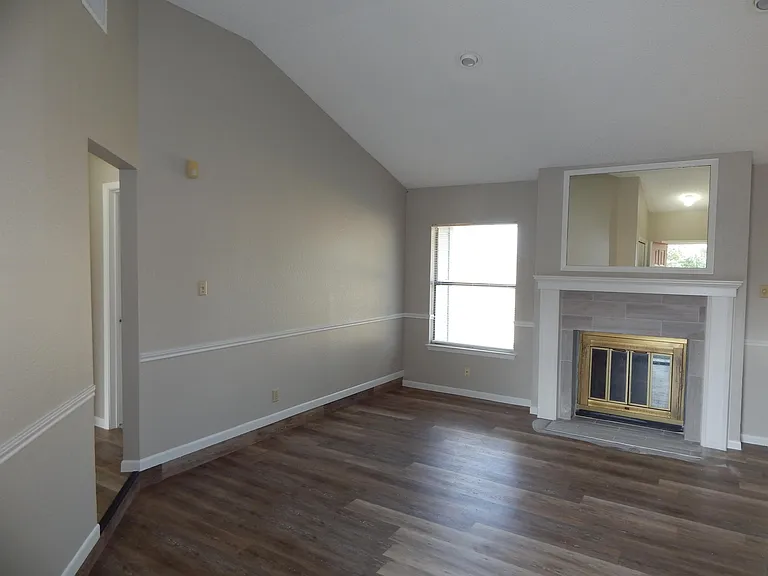 4505 River Oaks Dr — Photo 4