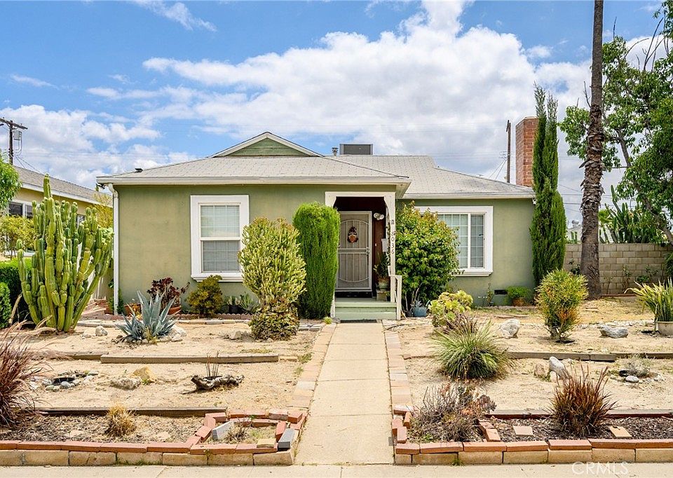 1st image of 8036 Whitsett Ave