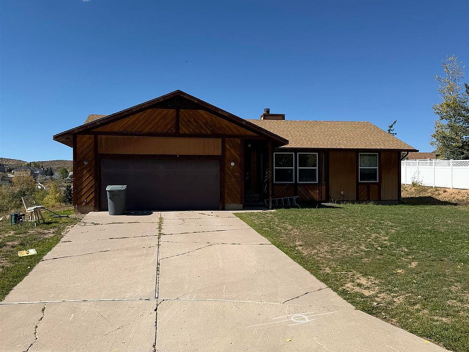 1st image of 107 Windy Ridge Ct