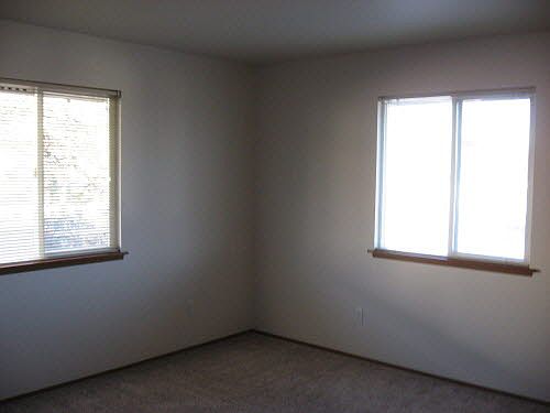3rd image of 1051 SE 8th Ave APT D103